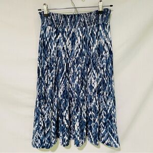 St. John's Bay Women’s Blue and White Patterned Midi Skirt Size XS